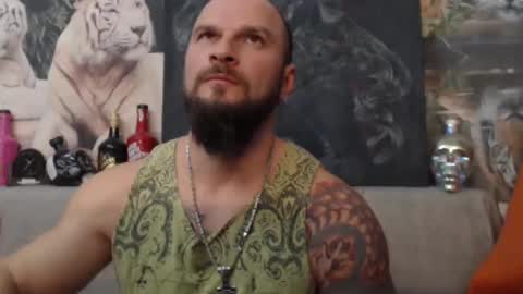 Snapshot of viking_me chatting on 02-05-25, 07:53 viking online show from 02-05-25, 07:53