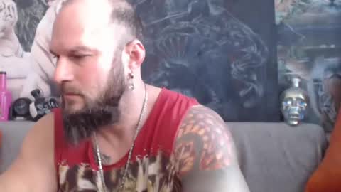 Snapshot of viking_me chatting on 02-10-25, 11:04 viking online show from 02-10-25, 11:04