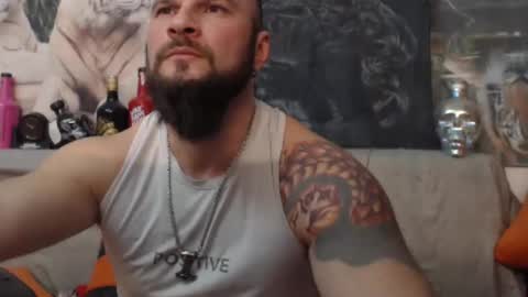 Snapshot of viking_me chatting on 02-18-25, 07:09 viking online show from 02-18-25, 07:09