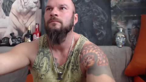 Snapshot of viking_me chatting on 02-25-25, 11:19 viking online show from 02-25-25, 11:19