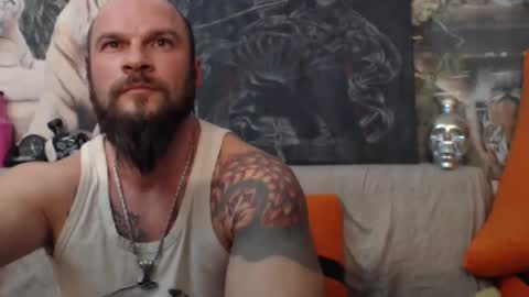 Snapshot of viking_me chatting on 02-27-25, 08:42 viking online show from 02-27-25, 08:42