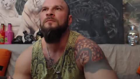 Snapshot of viking_me chatting on 03-10-25, 07:40 viking online show from 03-10-25, 07:40