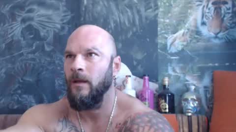 Snapshot of viking_me chatting on 09-14-25, 07:07 viking online show from 09-14-25, 07:07