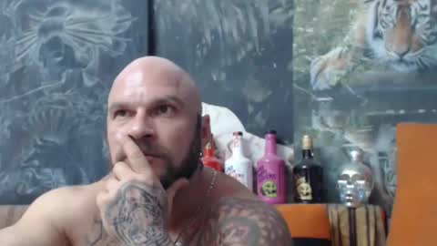 Snapshot of viking_me chatting on 09-14-25, 07:13 viking online show from 09-14-25, 07:13