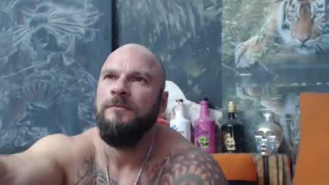 Snapshot of viking_me chatting on 09-18-25, 06:54 viking online show from 09-18-25, 06:54