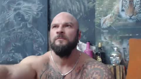 Snapshot of viking_me chatting on 09-29-25, 06:35 viking online show from 09-29-25, 06:35