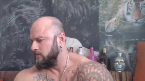 Snapshot of viking_me chatting on 10-20-25, 09:54 viking online show from 10-20-25, 09:54