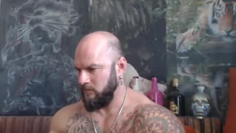 Snapshot of viking_me chatting on 10-22-25, 07:19 viking online show from 10-22-25, 07:19