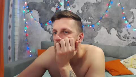 Snapshot of vikingchrisss chatting on 12-17-24, 11:28 vikingchrisss online show from 12-17-24, 11:28