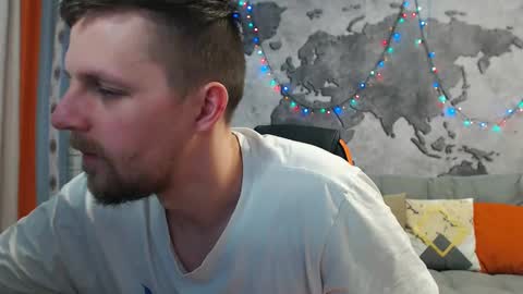 Snapshot of vikingchrisss chatting on 12-21-24, 10:17 vikingchrisss online show from 12-21-24, 10:17