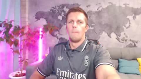 Snapshot of vikingchrisss chatting on 11-01-25, 11:12 vikingchrisss online show from 11-01-25, 11:12