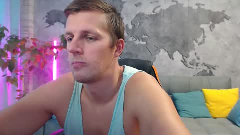 Snapshot of vikingchrisss chatting on 11-14-25, 10:58 vikingchrisss online show from 11-14-25, 10:58