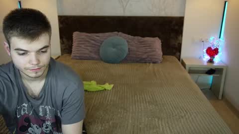 vikki and george online show from 10-13-25, 09:48