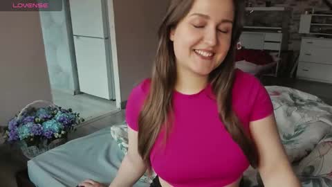 VikkiSnake online show from 10-30-25, 10:38