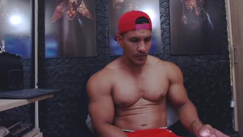 Viktor Herrera online show from 05-07-26, 06:46