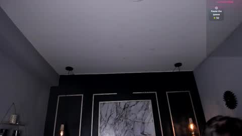 Victoria online show from 11-17-25, 01:11