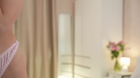 Snapshot of villanelle_l chatting on 12-02-24, 02:19 Lana online show from 12-02-24, 02:19