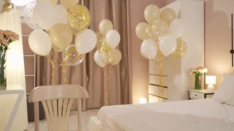 Snapshot of villanelle_l chatting on 12-18-24, 03:22 Lana online show from 12-18-24, 03:22