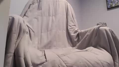 Snapshot of vin_dick_tive_ chatting on 11-06-25, 12:55 Vincent online show from 11-06-25, 12:55