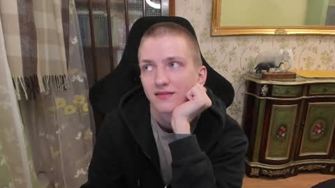 Dimoooooon online show from 04-18-26, 07:58