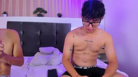 Lucas - Sam - Sophie online show from 01-28-25, 09:19