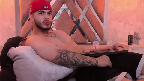 Vincent online show from 09-22-25, 03:58