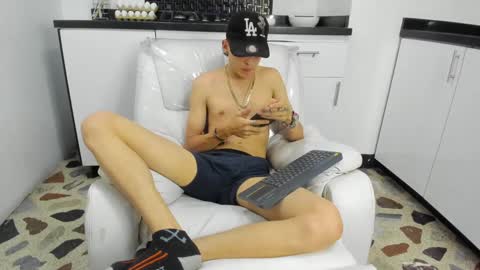 Vincent online show from 12-12-24, 01:21