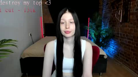 Snapshot of vinessa_coy chatting on 03-04-26, 06:58 Vinessa online show from 03-04-26, 06:58