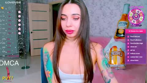 Snapshot of vinkiepinkie chatting on 10-02-25, 03:41 Vinkiepinkie online show from 10-02-25, 03:41