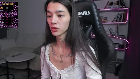 vinkitinkii online show from 02-06-25, 07:13