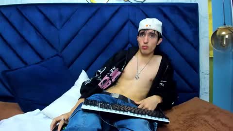 vinniematte online show from 03-09-25, 03:01