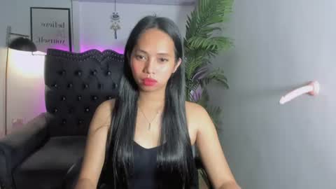 Snapshot of vintage_ava chatting on 06-28-26, 11:27 Ava online show from 06-28-26, 11:27