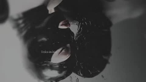 Diva Silvia online show from 02-02-25, 11:30