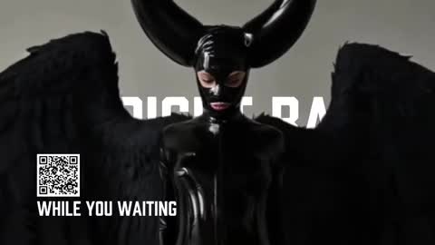 Diva Silvia online show from 10-26-25, 04:46