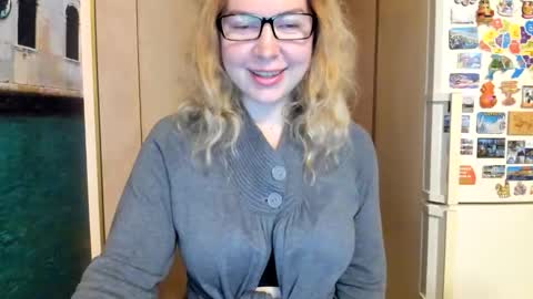 viodetta online show from 10-24-25, 06:59