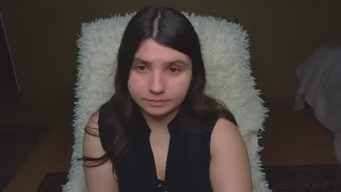 Snapshot of viola__sky chatting on 06-17-26, 07:26 Viola online show from 06-17-26, 07:26