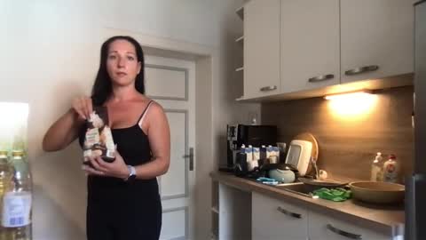 Snapshot of viola_beck chatting on 09-20-25, 12:39 Vio online show from 09-20-25, 12:39
