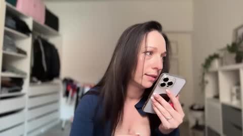 Vio online show from 03-13-26, 10:00