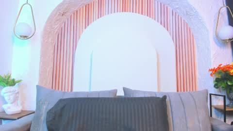 Snapshot of violeet_scottt chatting on 05-20-26, 10:21 Violette online show from 05-20-26, 10:21