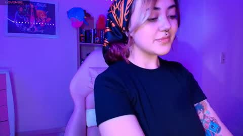 violet online show from 09-14-25, 12:21