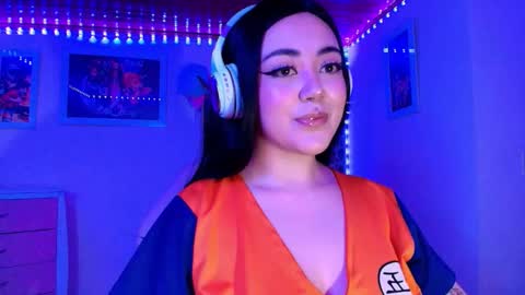 violet online show from 11-30-25, 05:55