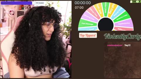 Snapshot of violentlycurly chatting on 01-05-25, 11:12 Curly the Coin Operated Toy online show from 01-05-25, 11:12