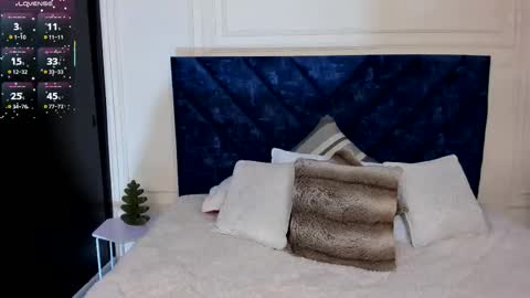 Violet online show from 12-16-25, 06:35