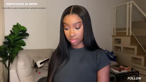 Snapshot of violet6xft chatting on 02-25-26, 09:08 Fantasy Black Girl online show from 02-25-26, 09:08