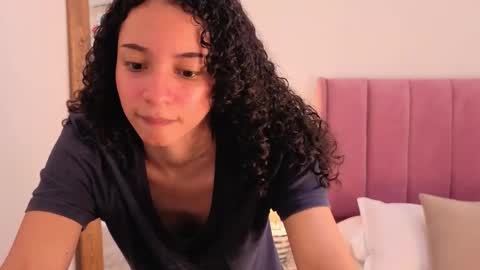 violet__15 online show from 03-05-26, 12:12