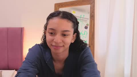 violet__15 online show from 03-18-26, 12:08