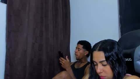 Violet and Myers online show from 01-15-26, 08:23