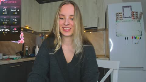 Snapshot of violet_blue_eyes chatting on 12-03-24, 12:16 Violet online show from 12-03-24, 12:16