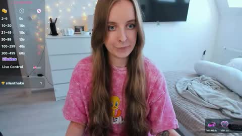 Violet online show from 03-13-26, 01:07