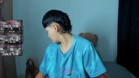 Violet and Casper online show from 12-14-24, 09:40